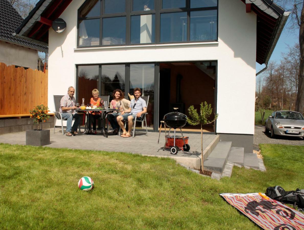 Graues Haus Villa Monschau Exterior photo